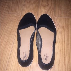 Bass slip on dress sneakers